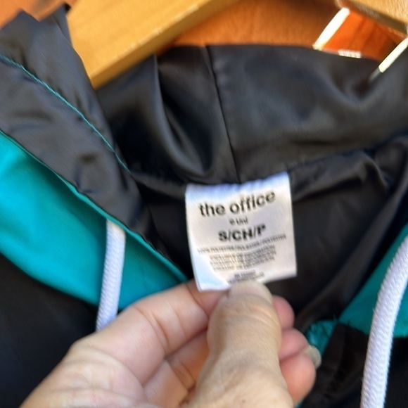 The Office Dunder Mifflin Windbreaker Rabies Awareness Coaches Jacket Size S - Picture 4 of 8